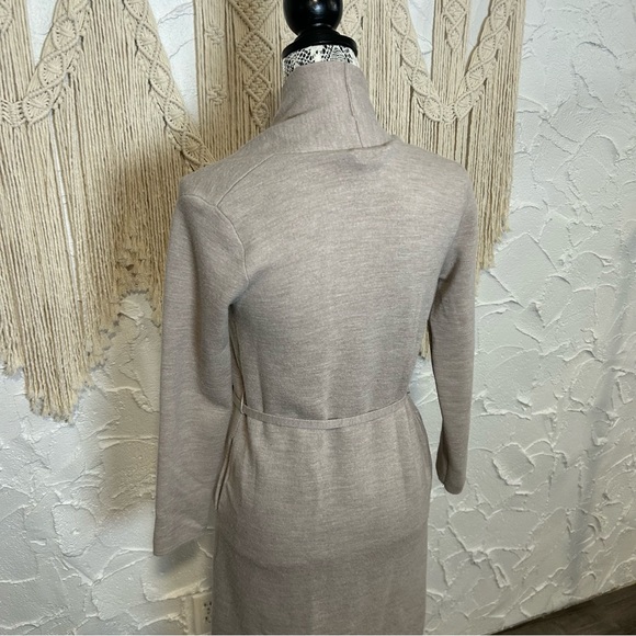 Aritzia Babaton Kirby Cardigan Merino Wool Blend Women’s size XS - Picture 8 of 12